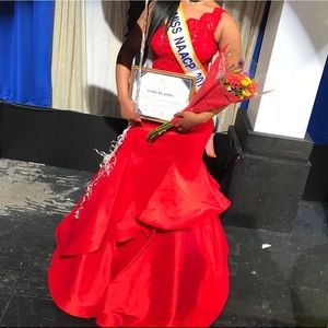 Sz 10 BRAND NEW MORI LEE GOWN/DRESS!